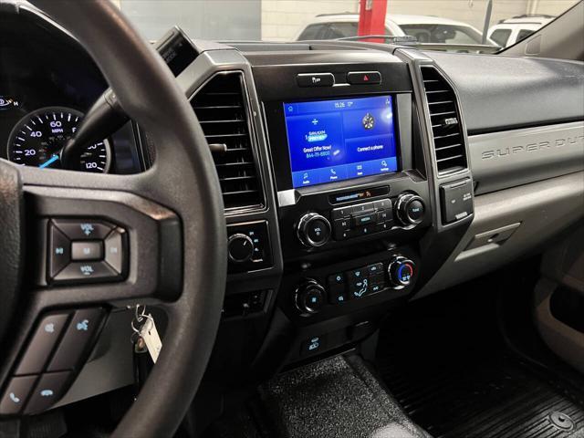Photo of 2022 Oxford White Ford F-250