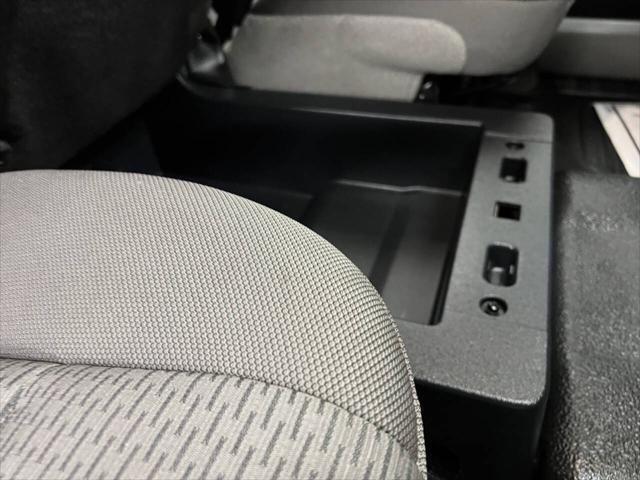 Photo of 2022 Oxford White Ford F-250