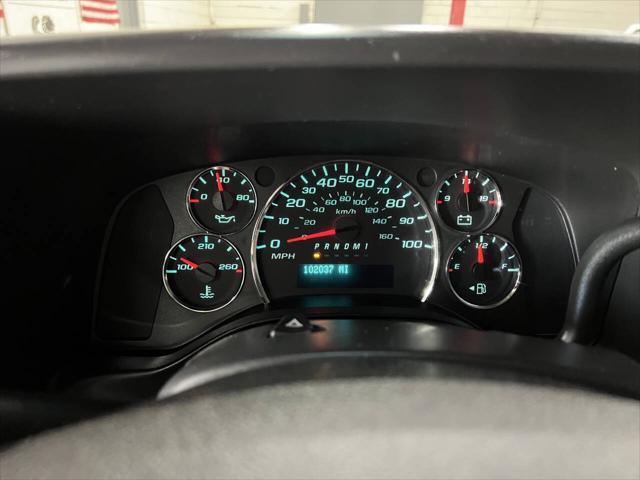 Photo of 2014 Summit White GMC Savana 2500