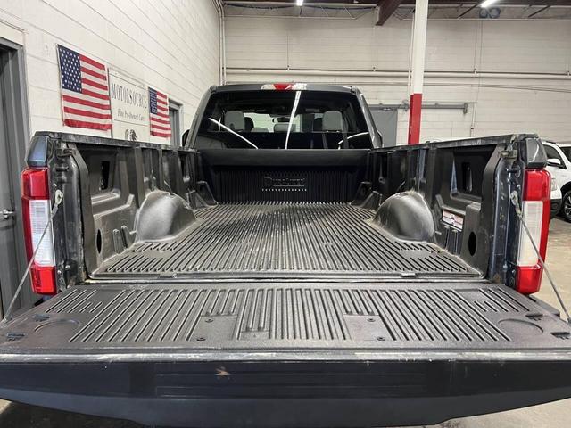 Photo of 2018 Magnetic Metallic Ford F-250