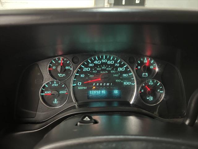 Photo of 2018 Summit White Chevrolet Express 2500