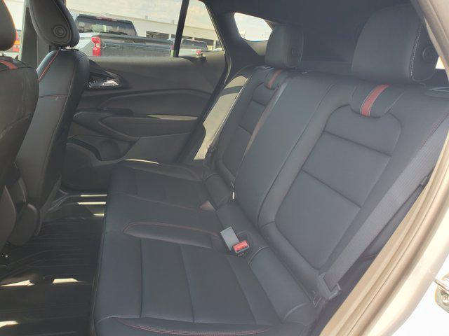 Photo of 2025 Summit White Chevrolet Trax