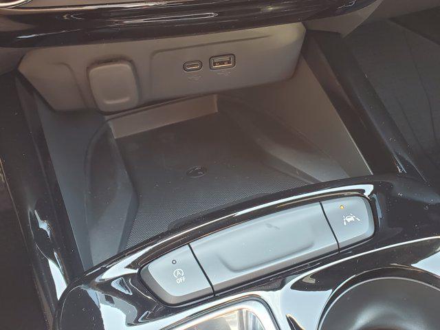 Photo of 2025 Summit White Chevrolet Trax