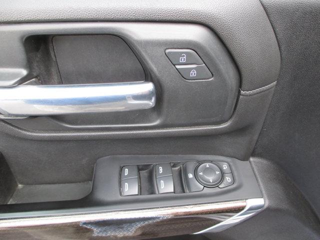 Photo of 2023 Silver Ice Metallic Chevrolet Silverado 2500