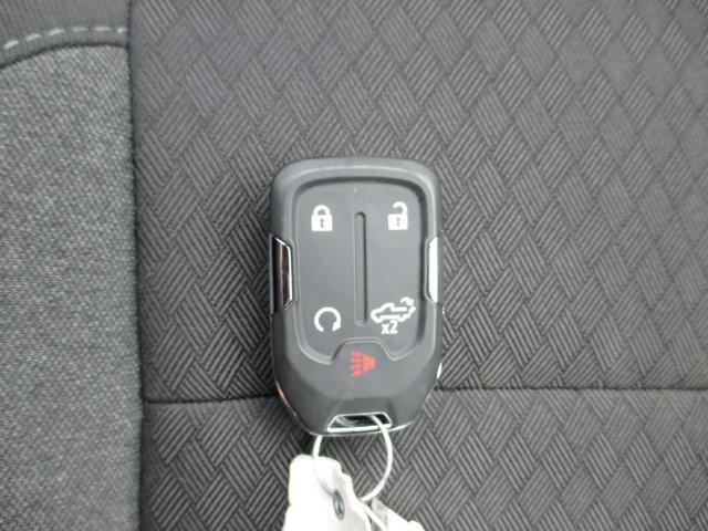 Photo of 2023 Silver Ice Metallic Chevrolet Silverado 2500