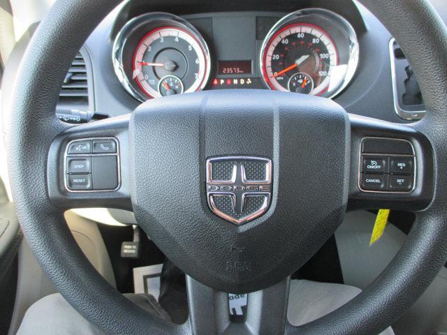 Photo of 2018 Granite Pearlcoat Dodge Grand Caravan