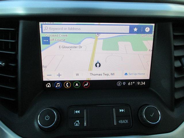 Photo of 2021 White Frost Tricoat GMC Acadia