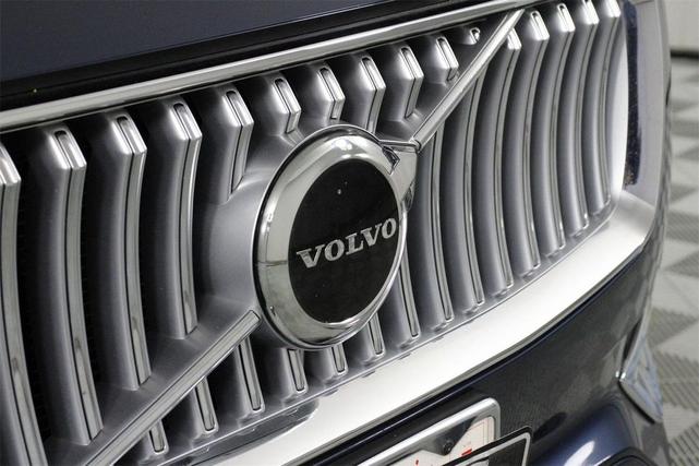 Photo of 2024 Denim Blue Metallic Volvo XC90