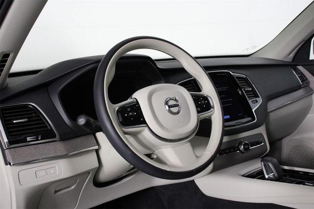 Photo of 2023 Denim Blue Metallic Volvo XC90 Recharge Plug-In Hybrid