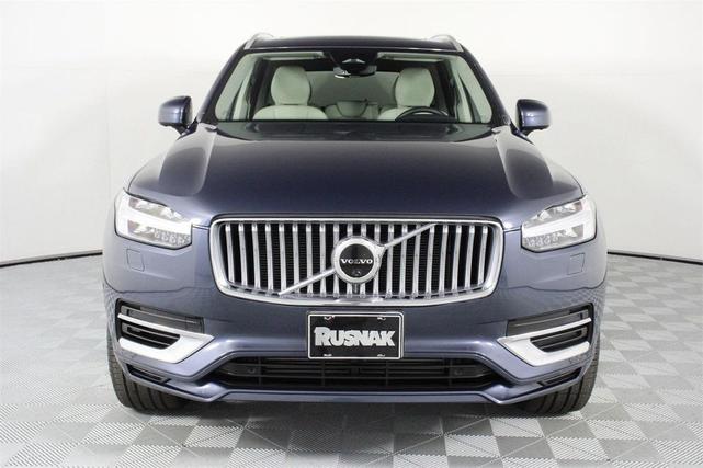 Photo of 2023 Denim Blue Metallic Volvo XC90 Recharge Plug-In Hybrid