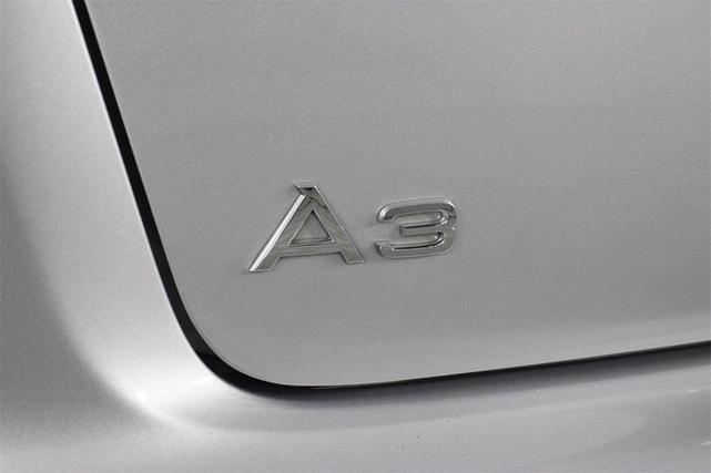 Photo of 2013 -Select- Audi A3