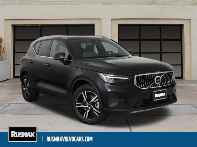 2025 Volvo XC40