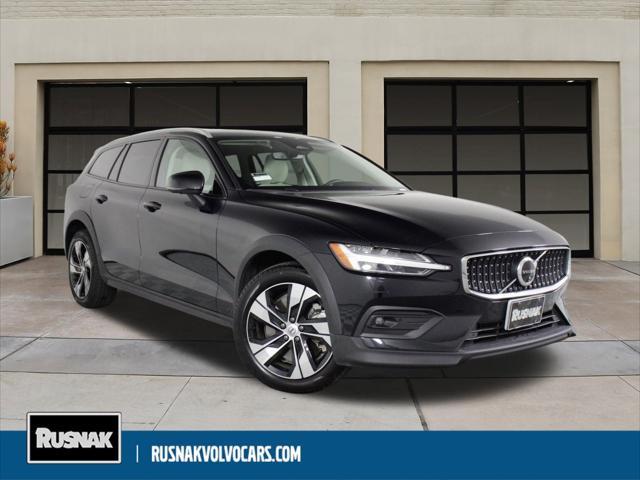 2024 Volvo V60 Cross Country