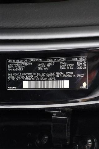 Photo of 2023 Onyx Black Metallic Volvo XC90 Recharge Plug-In Hybrid