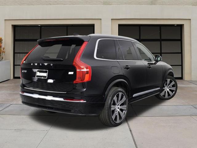 Photo of 2023 Onyx Black Metallic Volvo XC90 Recharge Plug-In Hybrid