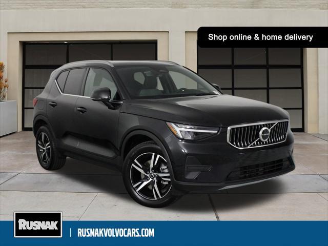 2025 Volvo XC40