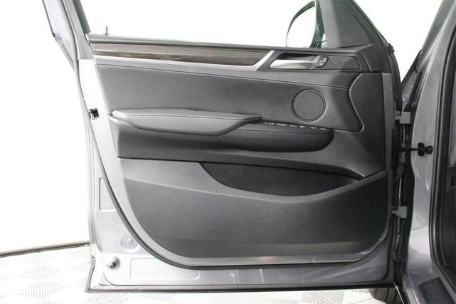 Photo of 2015 Space Gray Metallic BMW X3