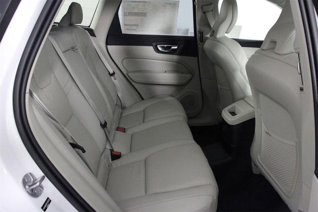 Photo of 2025 Crystal White Volvo XC60 Plug-In Hybrid
