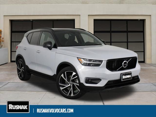 2022 Volvo XC40
