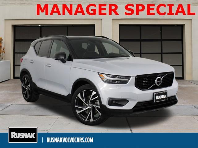 2022 Volvo XC40