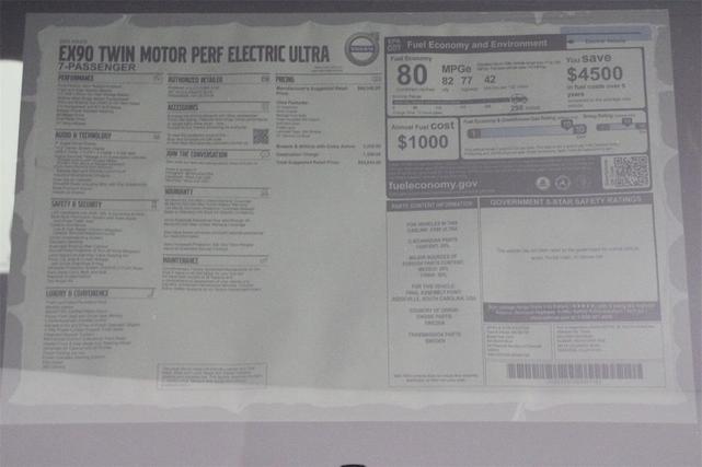Photo of 2025 Denim Blue Volvo EX90