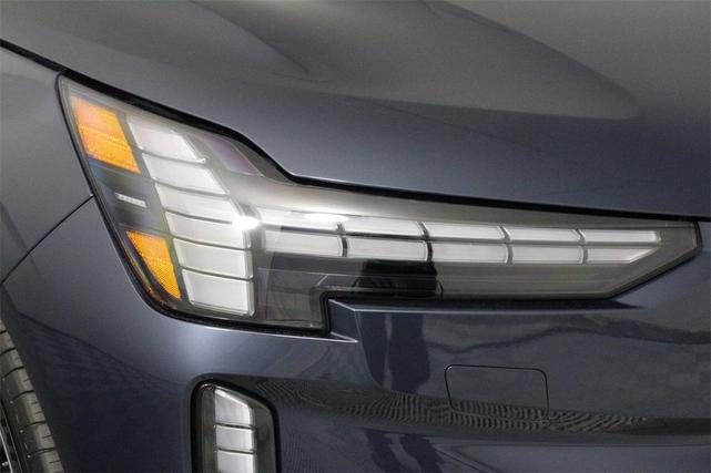 Photo of 2025 Denim Blue Volvo EX90