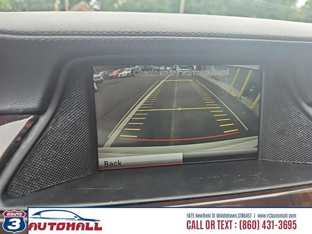 Photo of 2014 White Mercedes-Benz S-Class