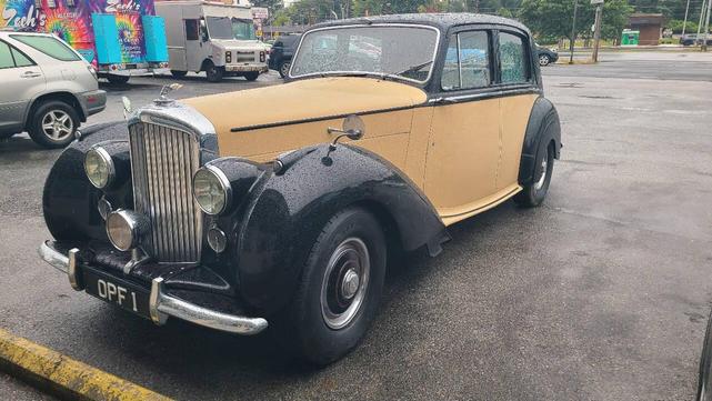 Photo of 1950 Black Bentley Mark VI