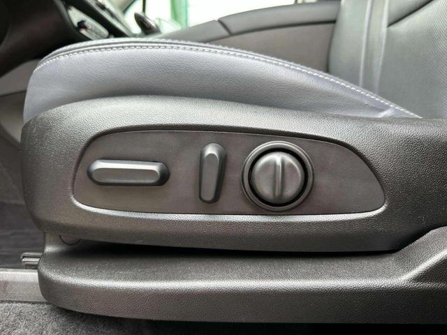 Photo of 2018 White Buick Enclave