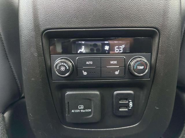 Photo of 2018 White Buick Enclave