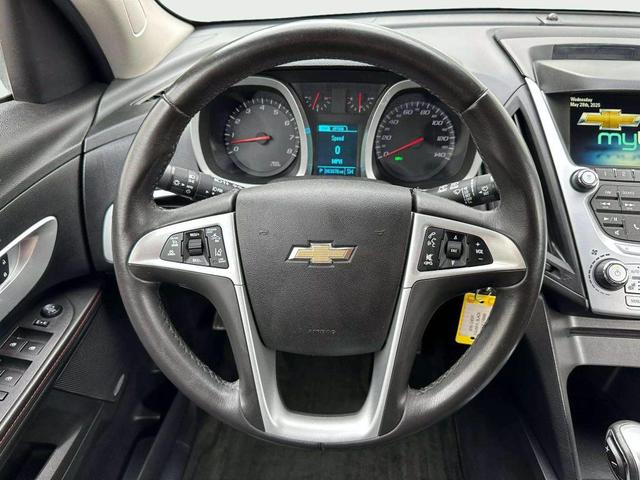 Photo of 2015 Black Chevrolet Equinox