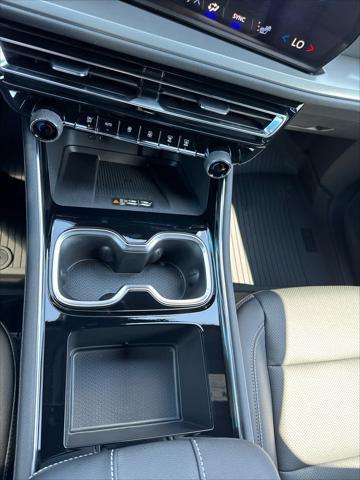 Photo of 2025 Radiant Red Tintcoat Chevrolet Traverse