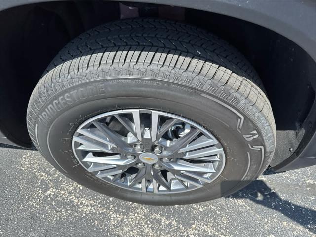 Photo of 2025 Radiant Red Tintcoat Chevrolet Traverse