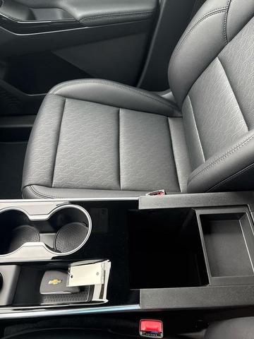 Photo of 2026 Sterling Gray Metallic Chevrolet Equinox