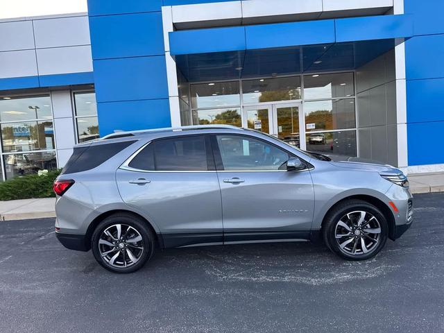 Photo of 2023 Sterling Gray Metallic Chevrolet Equinox