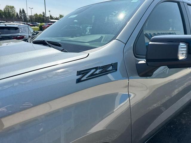 Photo of 2025 Sterling Gray Metallic Chevrolet Silverado 1500