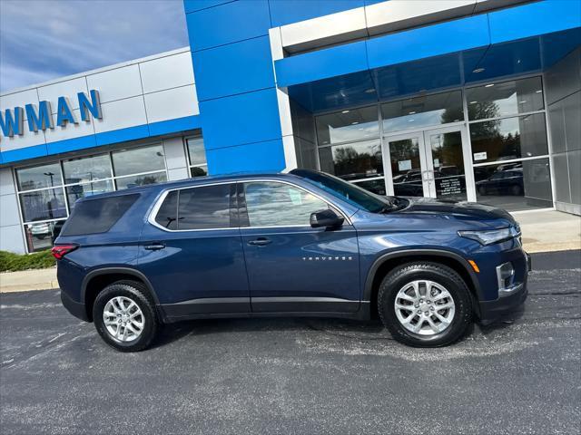 Photo of 2023 Northsky Blue Metallic Chevrolet Traverse