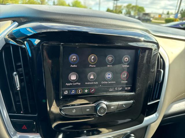 Photo of 2023 Northsky Blue Metallic Chevrolet Traverse