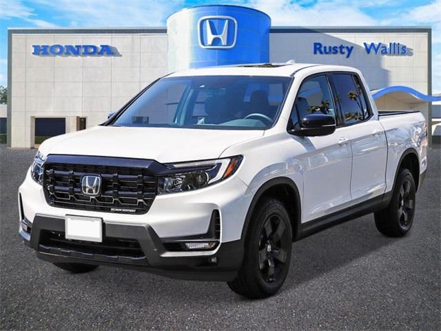 Photo of 2025 Platinum White Pearl Honda Ridgeline
