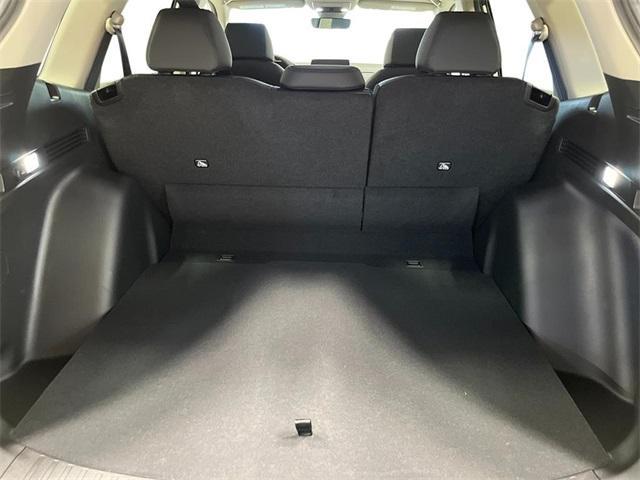 Photo of 2026 Platinum White Pearl Honda CR-V