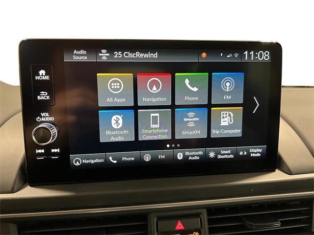 Photo of 2025 Platinum White Pearl Honda Pilot