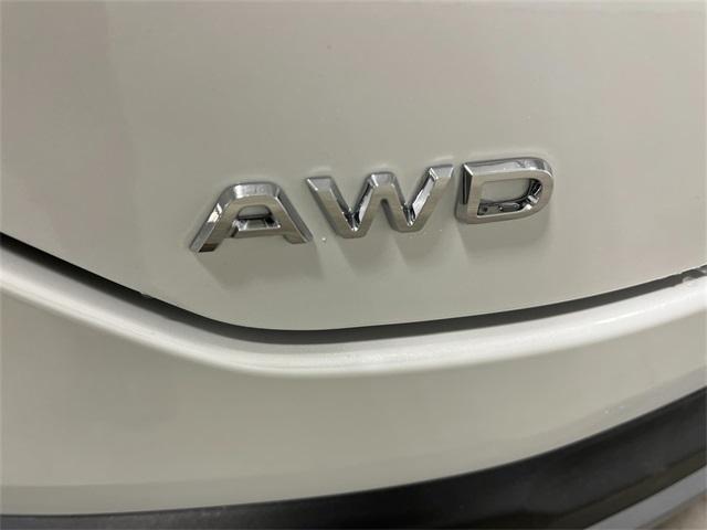 Photo of 2025 Platinum White Pearl Honda Pilot