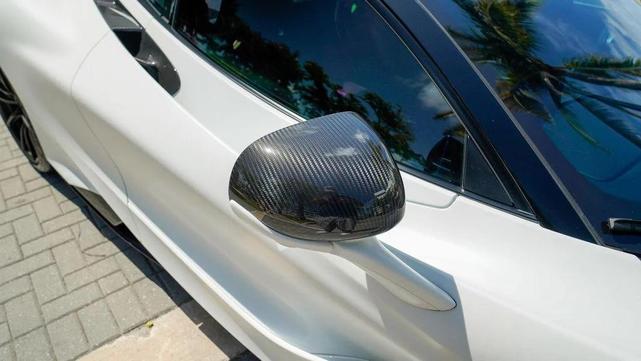 Photo of 2021 Silica White McLaren 765LT