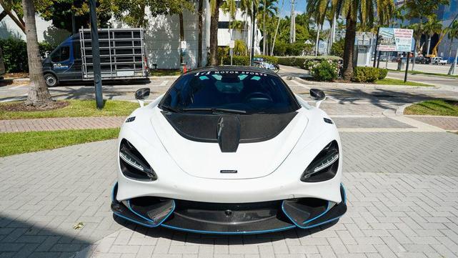 Photo of 2021 Silica White McLaren 765LT