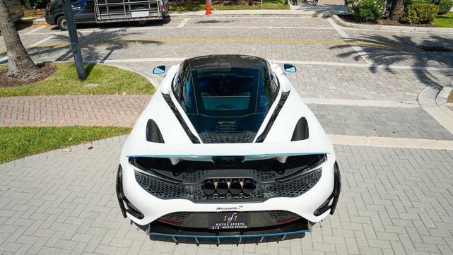 Photo of 2021 Silica White McLaren 765LT