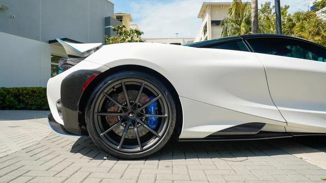 Photo of 2021 Silica White McLaren 765LT