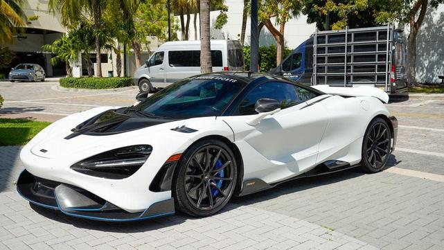 Photo of 2021 Silica White McLaren 765LT
