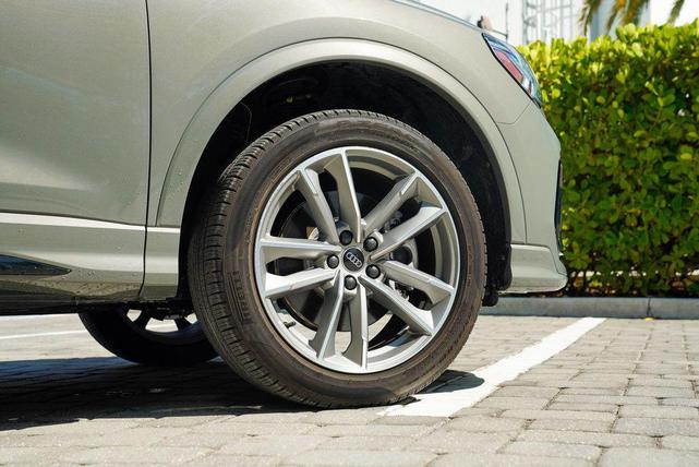 Photo of 2024 Not Specified Audi Q3