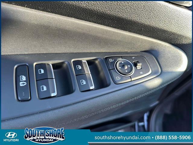Photo of 2022 Twilight Black Hyundai SANTA FE