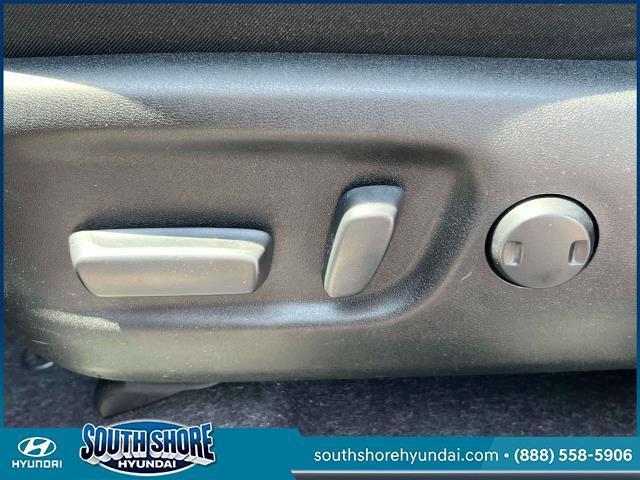 Photo of 2018 Magnetic Gray Metallic Toyota RAV4